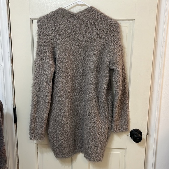 Altar’d State cozy cardigan sweater size small - Picture 3 of 4